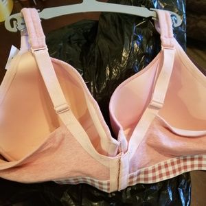Cacique Intimates & Sleepwear - Lightly Lined T-shirt - Cacique Cacique Intimates & Sleepwear - Lightly Lined T-shirt - Cacique